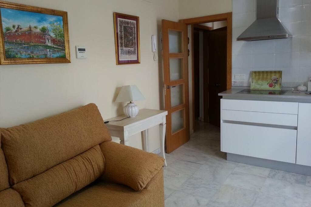 Alleanza, Puerta A Santa Cruz 세비야 외부 사진